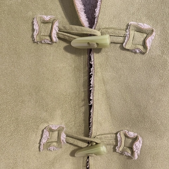 Natalie & Me Green Jacket - Picture 2 of 5